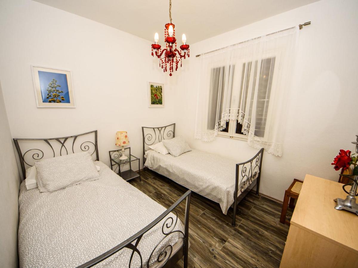 Holiday Home Silvija By Interhome Supetar Exterior foto