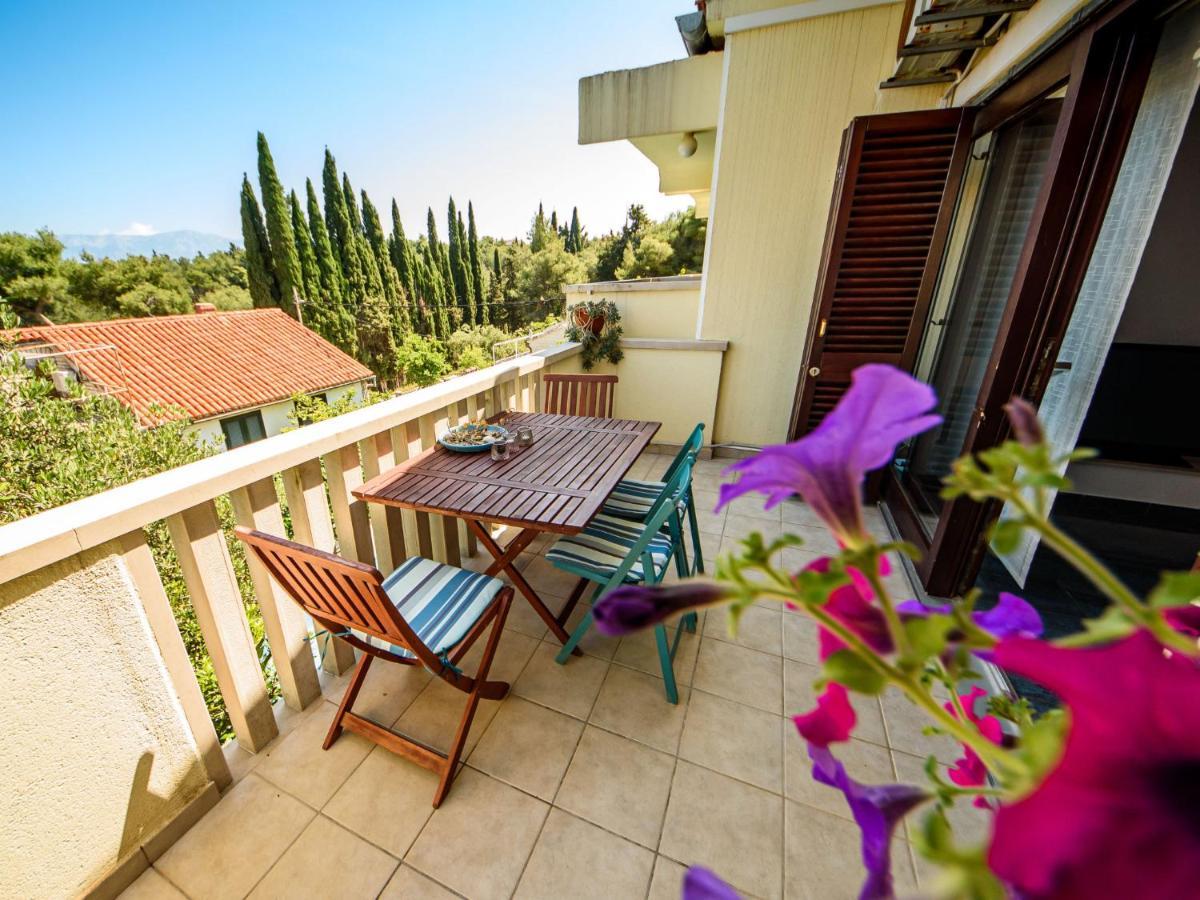 Holiday Home Silvija By Interhome Supetar Exterior foto